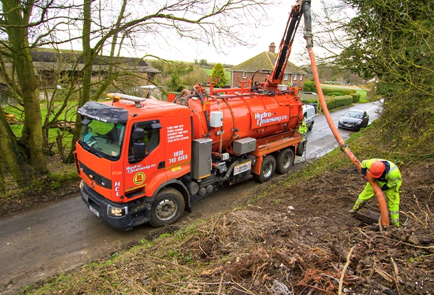 Manhole clearing – 6