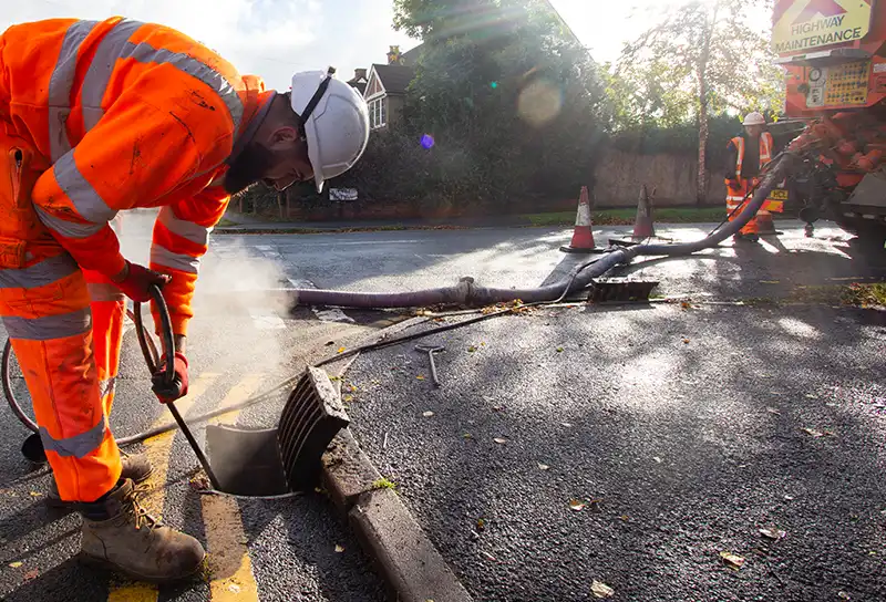 Manhole clearing – 8